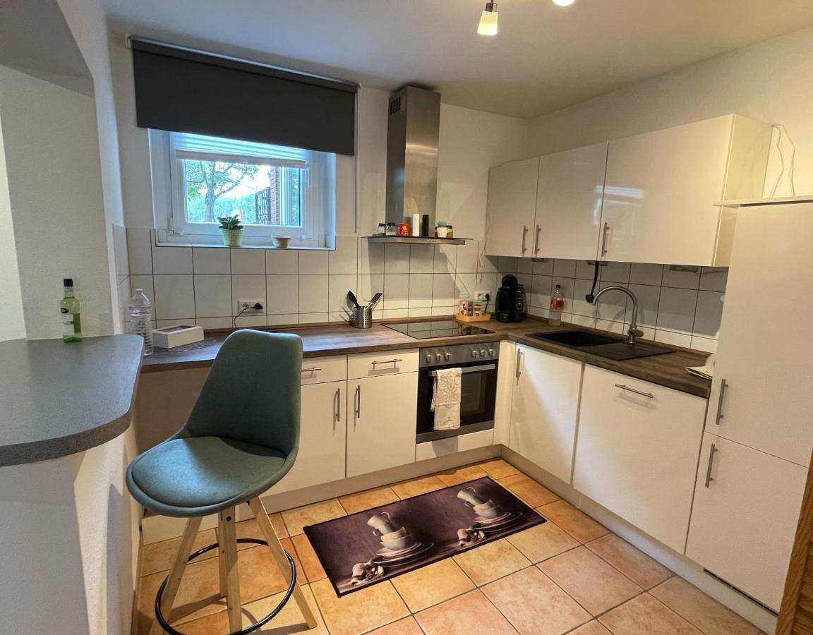 Modernes Appartement Im Gruenen - Stilvoll Und Komfortabel Cologne Luaran gambar