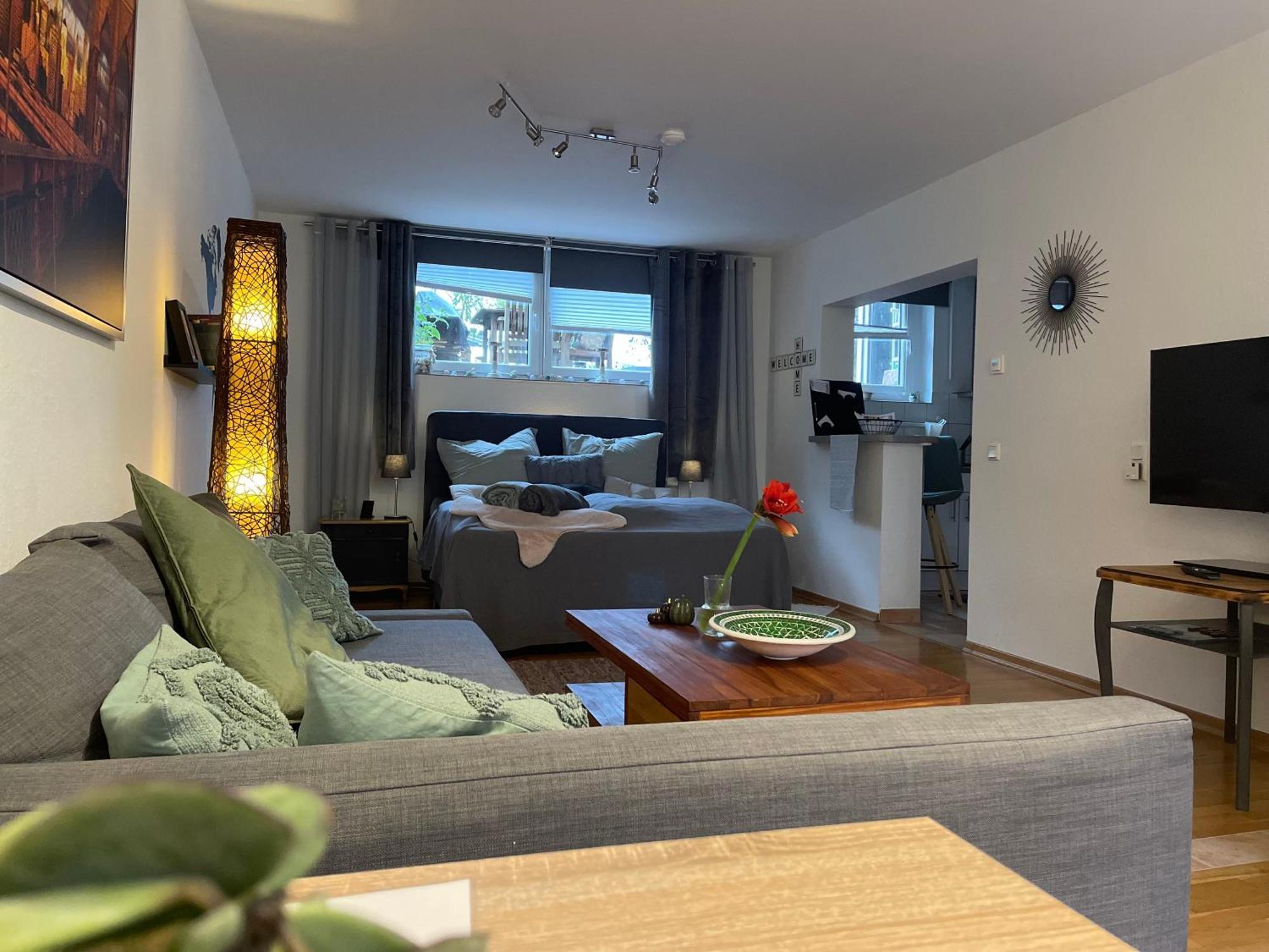 Modernes Appartement Im Gruenen - Stilvoll Und Komfortabel Cologne Luaran gambar